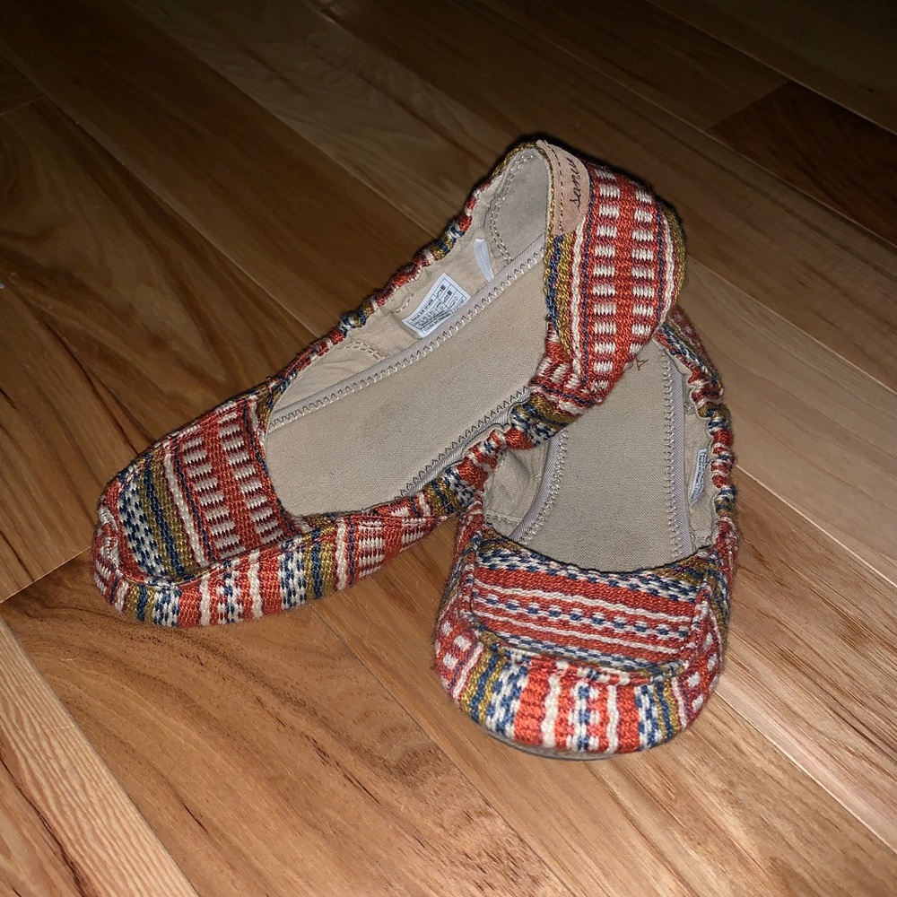 Sanuk Flats